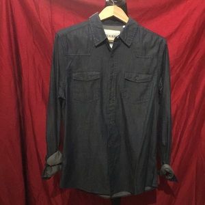 Men’s button down casual shirt